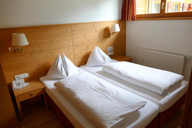 Hotel Gasthof Mitteregger - Beste Lage In Капрун Экстерьер фото